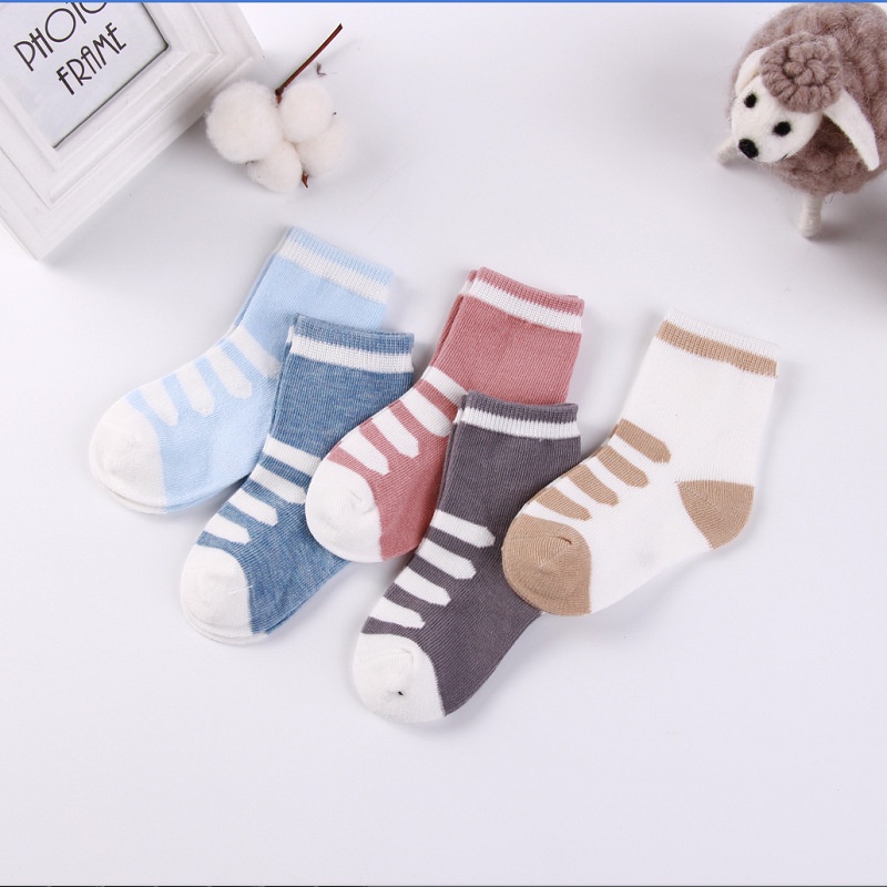 Combo 5 Đôi Tất Vớ Cao Cổ Cho Bé Từ 0 Đến 8 Tuổi,Chất Vải Cotton Mềm Mại,Thấm Hút Mồ Hôi Tốt,Hoạ Tiết Chấm Bi Xinh Xắn