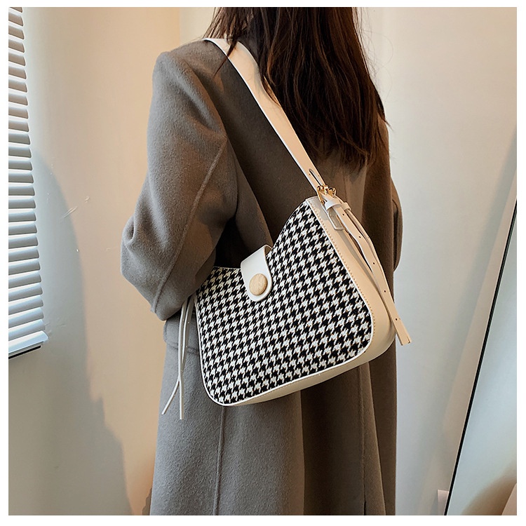 Túi Xách Nữ Đeo Chéo Đeo Vai Phong Cách Hàn Quốc Đi Học Đi Chơi Thời Trang Năng Động | TX06