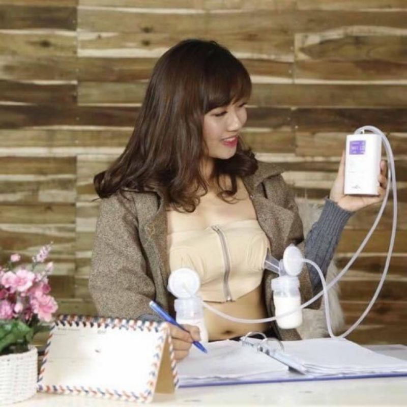 Áo hút sữa rảnh tay tiện lợi cho mẹ