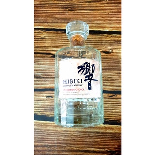 Vỏ chai rượu ngoại Hibiki Blender's Choice trang trí nhà cửa quầy phòng trà phòng khách.tủ kệ giá quầy hàng trang trí