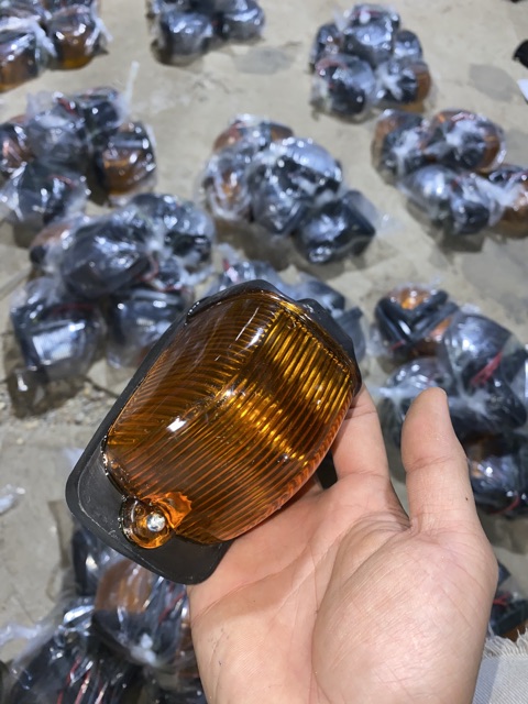 Sản phẩm gia đình làm: Combo 20 cái đèn nóc trắng hoặc vàng