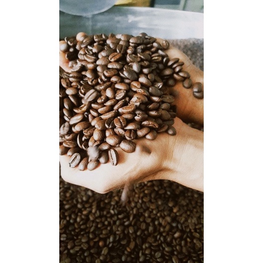 Cà phê Nguyên Chất Cẩm Tuấn ĐẶC BIỆT mix hai dòng Arabica - Robusta hương thơm quyến rũ, say mê gói 500g | BigBuy360 - bigbuy360.vn
