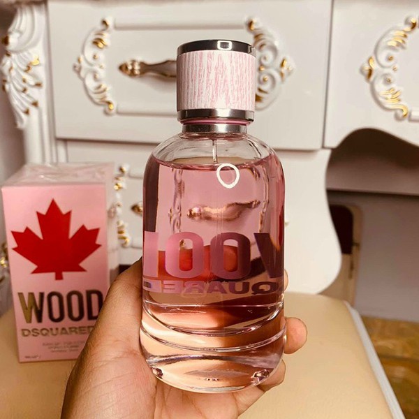 P61 Nước Hoa DSQUARED2 Wood for Her 100ml