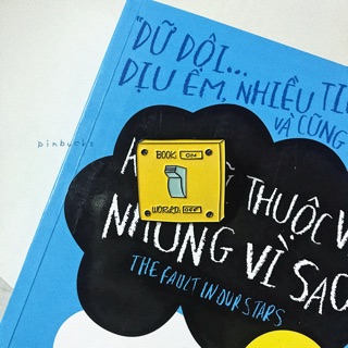 Pin cài áo/huy hiệu kim loại Book on
