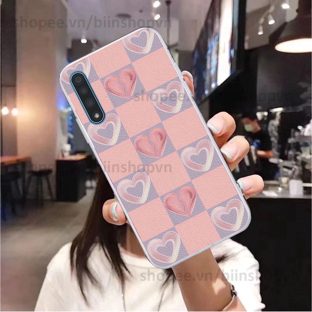 Ốp Vsmart Live caro trái tim nhiều màu sắc, đầy cá tính, khẳng định phong cách