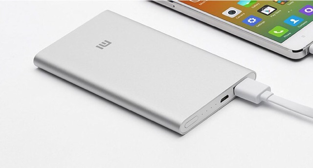 Pin dự phòng Xiaomi Gen 2 2018 tặng củ sạc Xiaomi