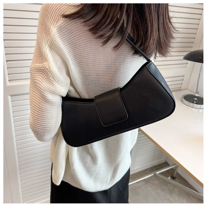 Túi đeo dưới cánh tay Màu Trơn NB00198