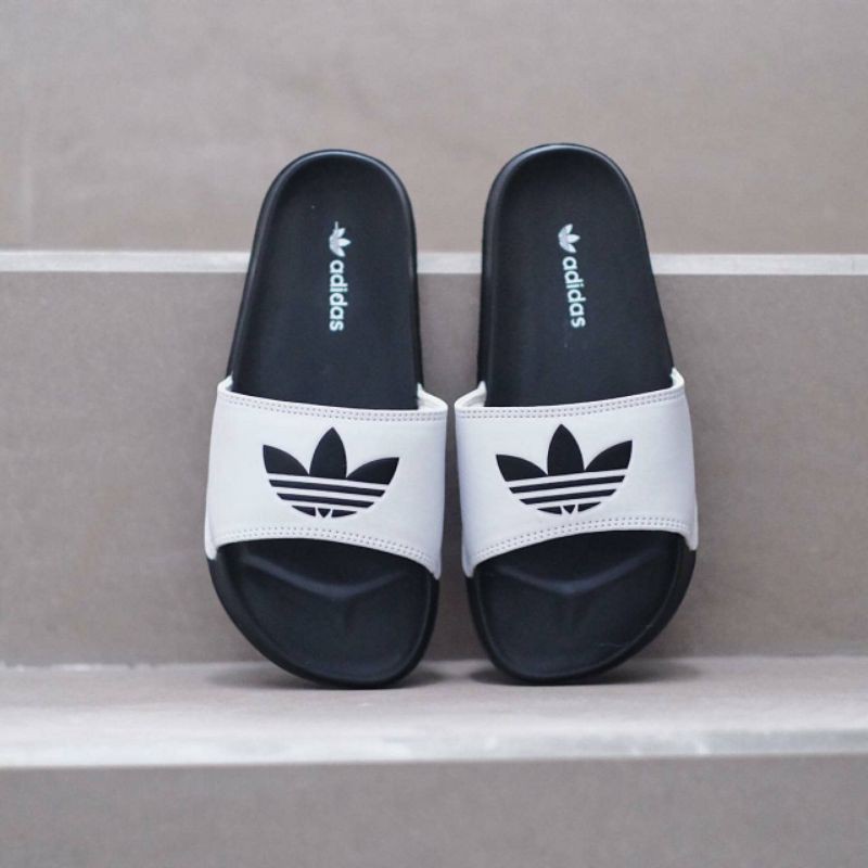 Giày Sandal Adidas Adilette 100% Chính Hãng