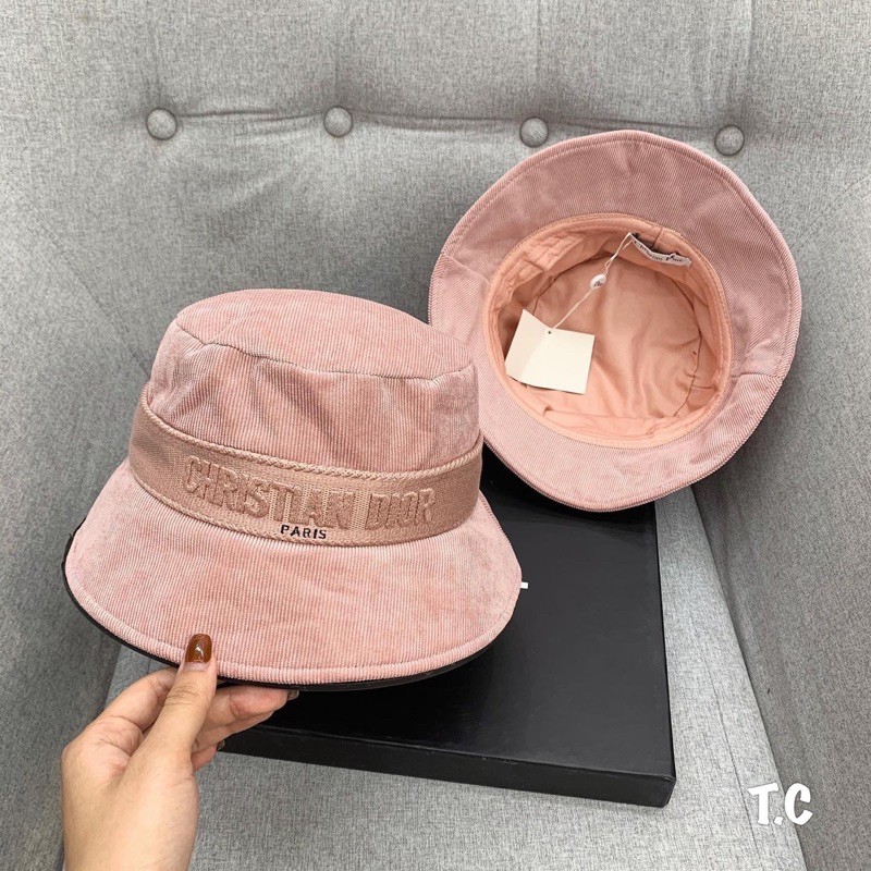 Mũ bucker dior nhung tăm đai thêu