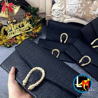 Ví Cầm Tay Đầu Rồng (đen)