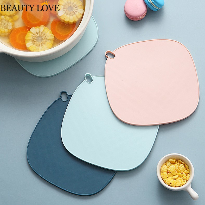 Giá Đỡ Nồi Bằng Silicon Hình Vuông Chống Trượt Cách Nhiệt / Chống Bỏng Đa Năng Tiện Dụng