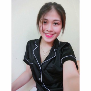 Bộ ngủ lụa cộc tay màu đen sz S