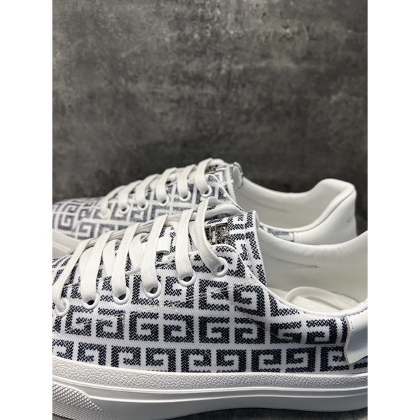 Giầy Snaker GV.C Kẻ Vuông