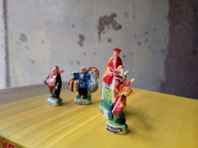 Bộ Gốm sứ Minh Long tây du ký 7 cm