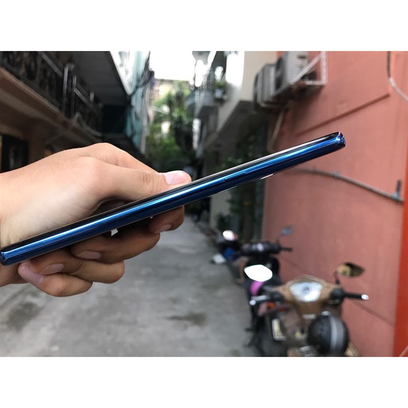 ĐIỆN THOẠI SAMSUNG NOTE 8 fullbox - 64GB / ROM 6GB- CHIP Snap 835 Cực mạnh chiến được tất cả các game