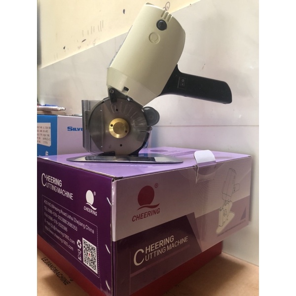 Máy cắt vải cầm tay size 100