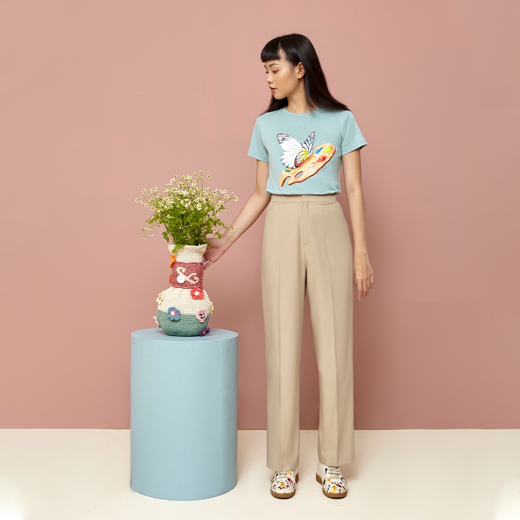 Andabove - Áo thun nữ in hoạ tiết Bướm đậu