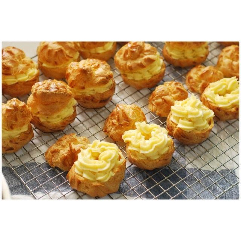 Bột trộn sẵn vỏ bánh Choux Fancy’s 1kg