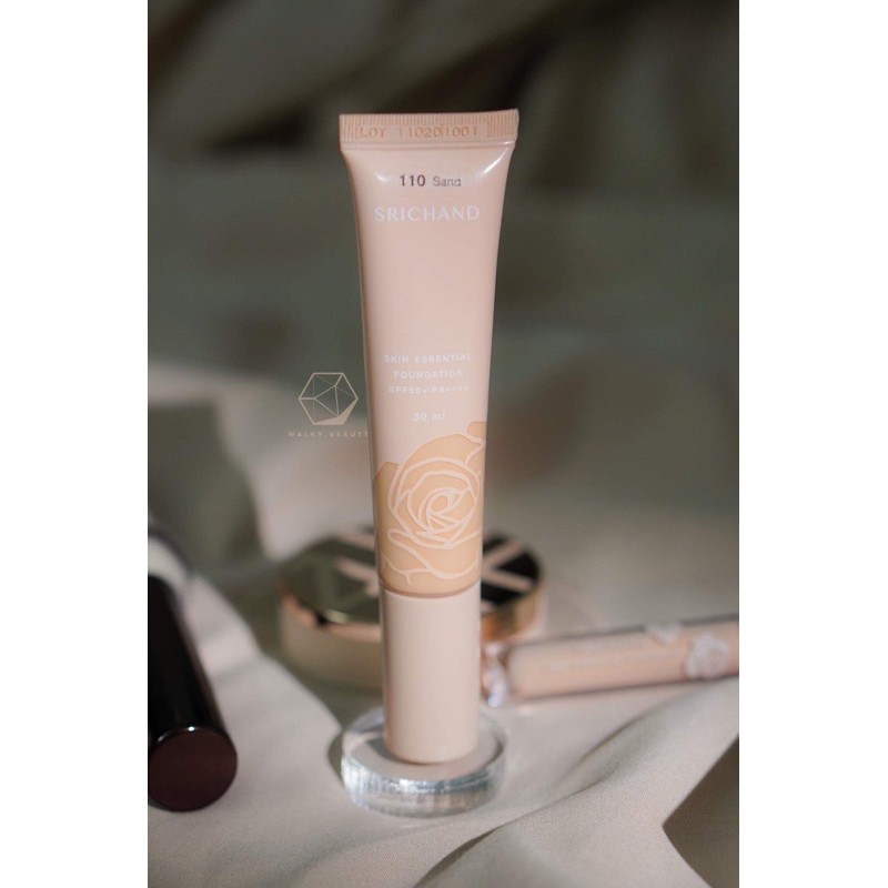 SRICHAND SKIN ESSENTIAL KEM NỀN CẤP ẨM