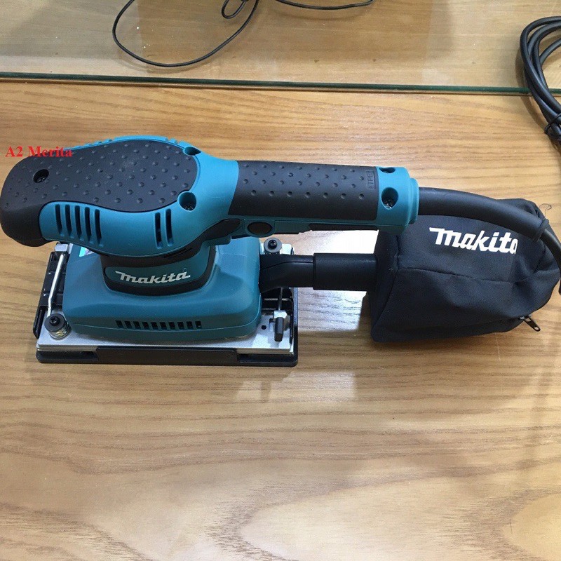 Máy chà nhám chữ nhật makita công ty