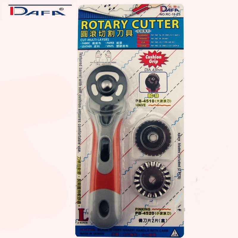 Dao cắt vải cầm tay xoay tròn RC-18-2S (Rotary cutter)  45mm - Kèm 03 lưỡi dao