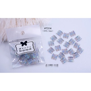 Charm nail nơ nhún hot 2021