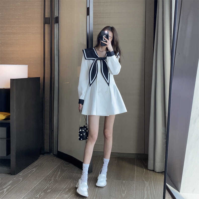 Đầm Cổ Thủy Thủ Phong Cách Pháp Thời Trang Cho Nữ Cỡ Lớn