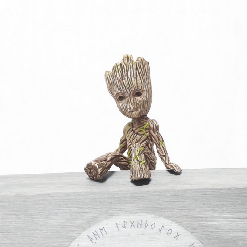 Mô hình nhân vật Groot phim Guardians Of The Galaxy 6cm