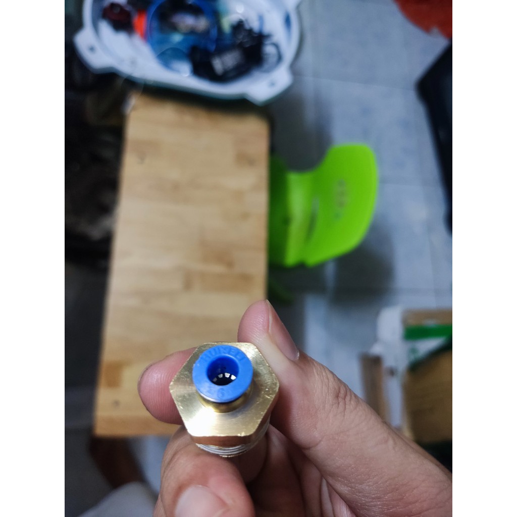Nối ống 21 với hệ thống tưới tự động dây 6- 8 - 10 - 12