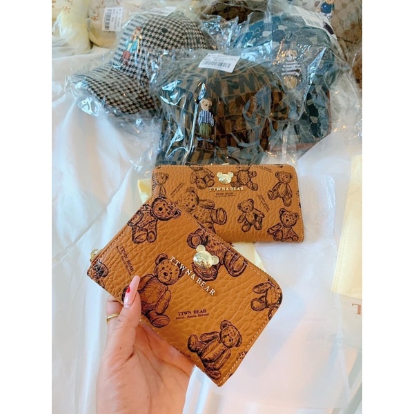 Ví cầm tay ttwn bear