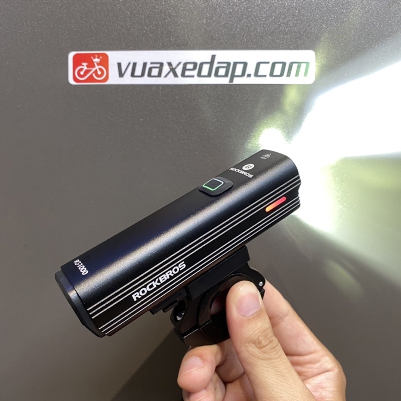 Đèn trước xe đạp Rockbros R3-1000 siêu sáng 1000 Lumen Pin 4800mAh Chống nước Sạc USB