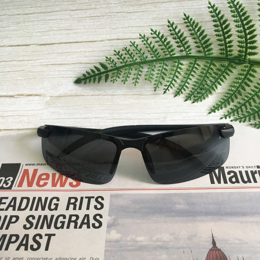 Kính Râm Thời Trang Nam Cá Tính Cực Cool | BigBuy360 - bigbuy360.vn