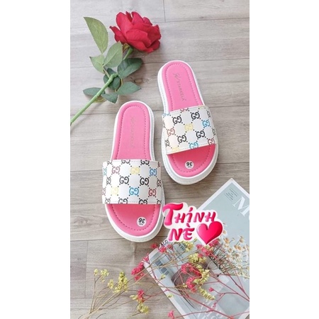 Dép Bánh Mì Cao 3 Phân Quai Ngang Hoạ Tiết Đế Đúc Nữ ( trắng,hồng,đen)