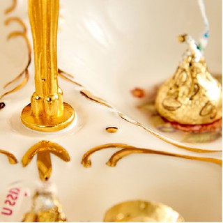 Khay đựng bánh kẹo 3 tầng