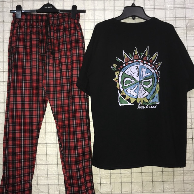 Set Phối Sẵn Quần Áo Nam Nữ - 150K