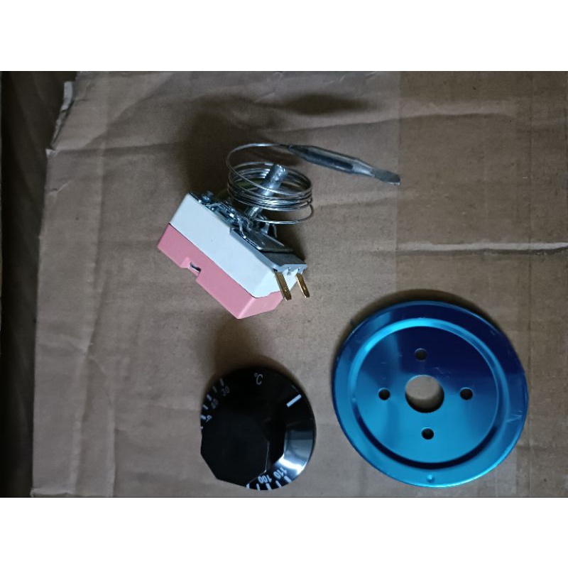 Chỉnh nhiệt độ hồng loại cơ, chân ngang 110 độ 300 độ