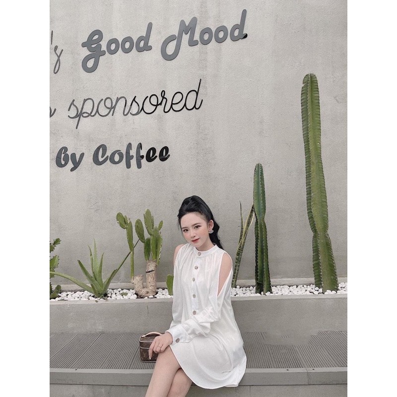 VÁY ĐŨI TRẮNG KHOÉT VAI CÚC GỖ VÁY SUÔNG | BigBuy360 - bigbuy360.vn