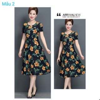 Đầm hoa lụa đẹp cho mẹ