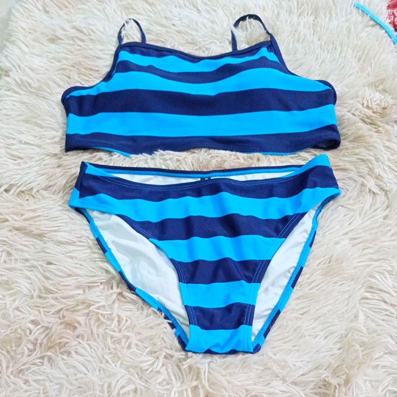 Quần bơi size s eo 66 để im, kéo qua xem bộ bơi lỗi giãn thun