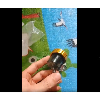 Bình dầu tay thắng nhỏ nắp CNC