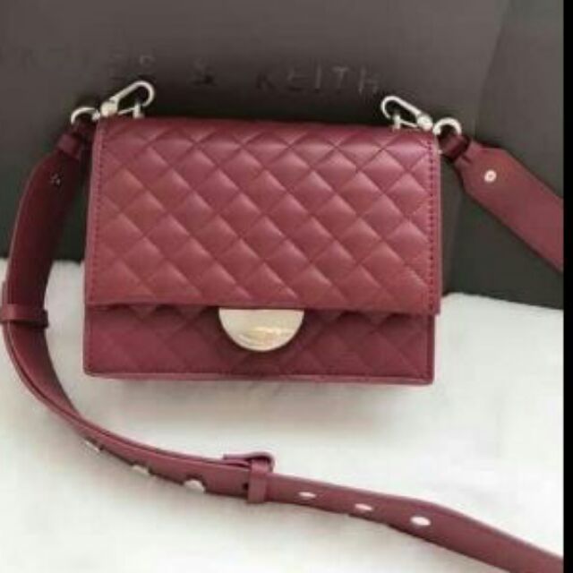 Túi ví nữ C.N.K Quilted Crossbody Bag chính hãng