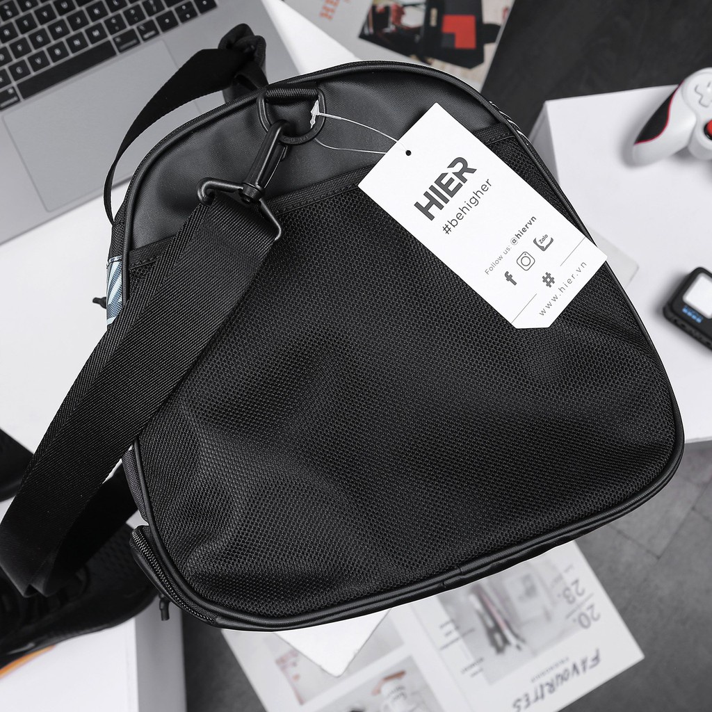 Túi xách du lịch  thể thao gym HIER GRAPHIC TRAINING DUFFEL BAG có ngăn để giày riêng chống nước tốt