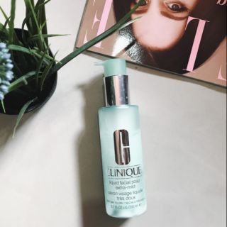 Sữa rửa mặt CLINIQUE Liquid Facial Soap Extra-Mild 200ml