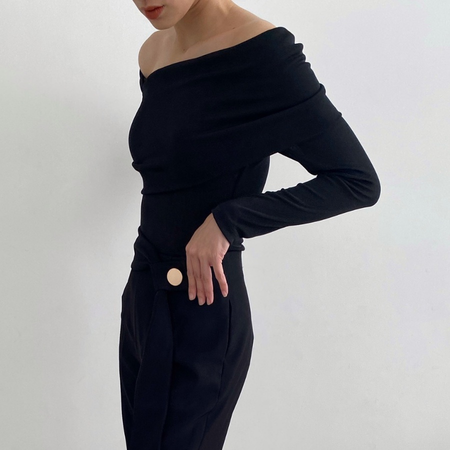 COCO SIN - Bodysuit Lệch Vai Thun Ánh Kim Đen
