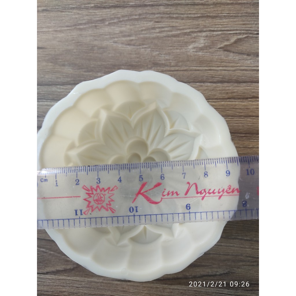 2 KHUÔN RAU CÂU TRUNG THU HÌNH HOA MAI 10 x 4.5