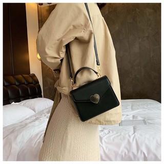 [ Có sẵn ] Túi RETRO khoá tim ( ảnh thật )