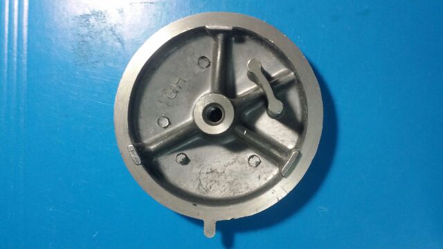 Nắp tròn xe Dream. Wave 110..