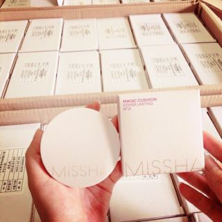 Phấn nước misha magic cushion spf50+/pa+++