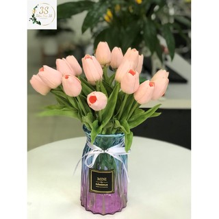 Hoa Tulip lá thắng