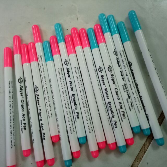 Bút vẽ trên vải